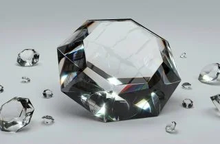Diamanten (CC0 - Pixabay - ColiN00B)