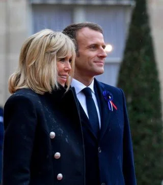 Emmanuel Macron met zijn echtgenote Brigitte (CC BY 4.0 - Адміністрація Президента України - wiki)