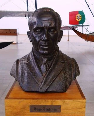 Buste van Gago Coutinho in Lissabon (Publiek Domein - wiki)