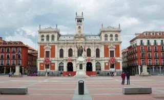 Plaza Mayor van Valladolid (CC BY-SA 3.0 es - xavi lopez - wiki)