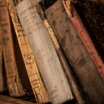 Apocrief - Oude boeken (CC0 - Pixabay - jarmoluk)
