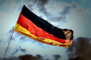 Volkslied van Duitsland - Das Lied der Deutschen - Vlag van Duitsland (CC0 - Pixabay - analogicus)