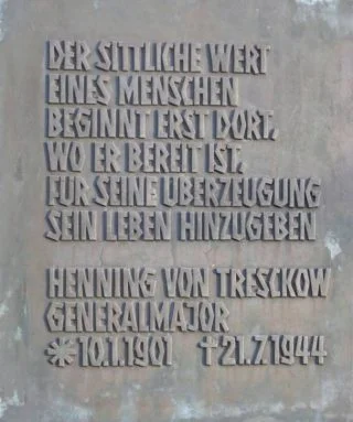 Henning-von-Tresckow-Kaserne in Oldenburg (CC0 - Dbleicher - wiki)