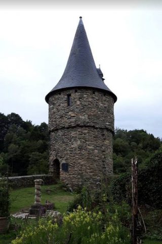 Salamander Toren