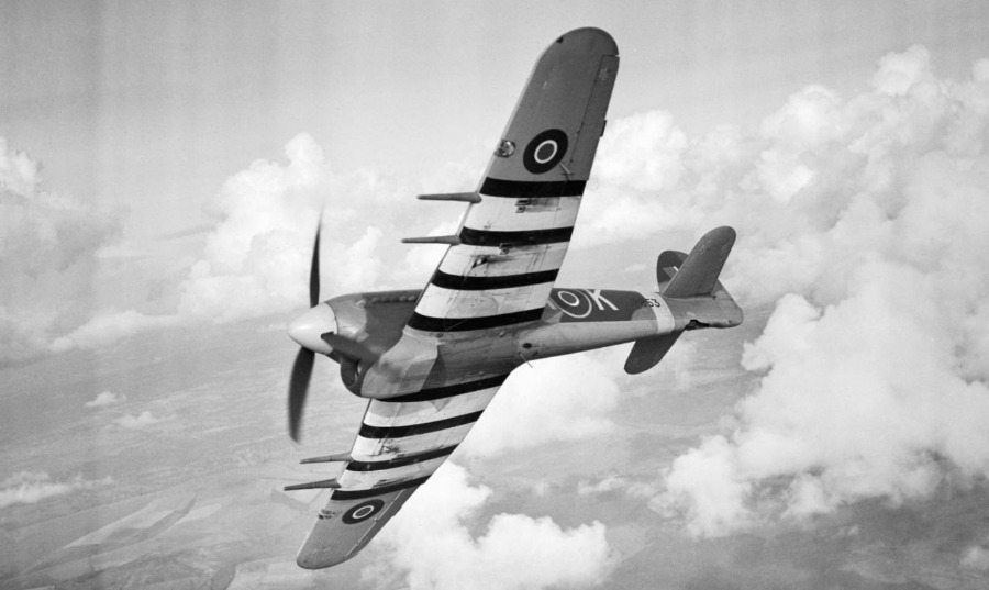 Willekeurige afbeelding van een Hawker Typhoon van de RAF, 1943
