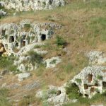 Necropool - Rotsnecropolis op Sicilië