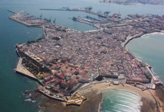 Luchtfoto van het oude centrum van Cadiz