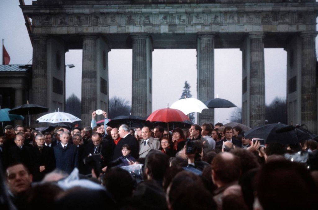 Kohl tijdens de opening van de Brandenburger Tor op 22 december 1989