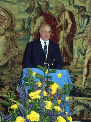 Helmut Kohl in 1991
