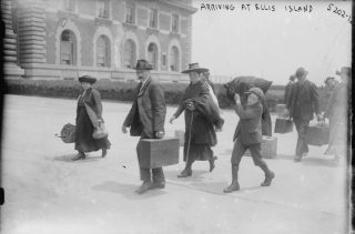 Ellis Island - Aankomst van Europese immigranten, 1915