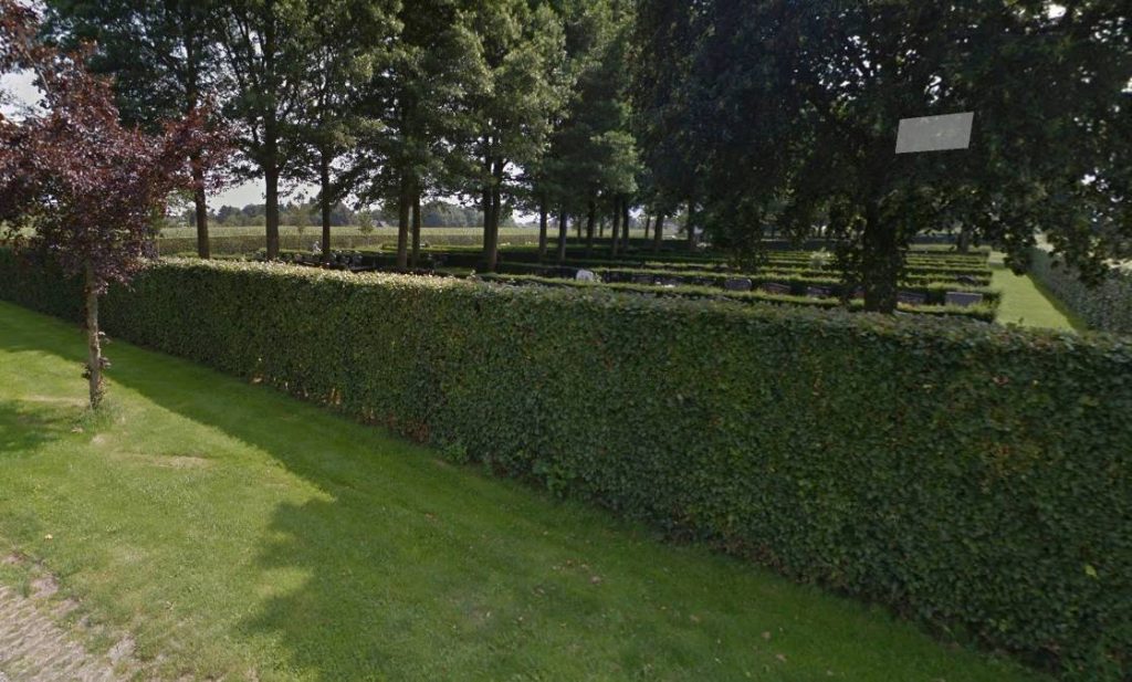Begraafplaats aan de Weitakkersweg in Enter (Google Street View)