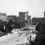 Friedessäule op de Belle-Alliance-Platz in Berlijn, rond 1900 - Foto door F. Albert