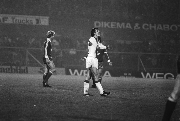 ‘Oorlog is voetbal’ - Voetbal in de Tweede Wereldoorlog