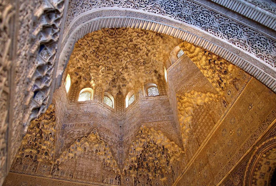 Plafond in het Alhambra in Granada