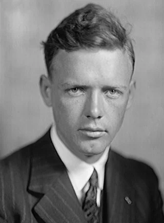 De jonge Charles Lindbergh, prominente aanhanger van het America First Committee 