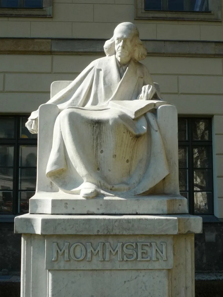 Monument ter nagedachtenis aan Theodor Mommsen voor de Humboldtuniversiteit in Berlijn
