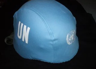 Blauwe helm van de Verenigde Naties 