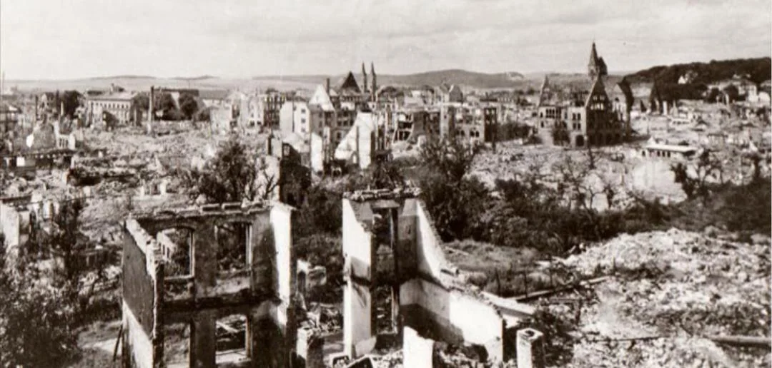 Nordhausen na het tweedaagse bombardement