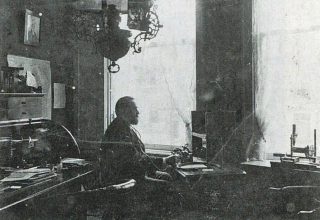 Jan Daniël Boeke in zijn werkkamer, ca. 1898.