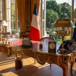 De Salon Doré (gouden kamer) in het Élysée. De officiële werkkamer van de Franse president (CC BY-SA 4.0 - Dorian