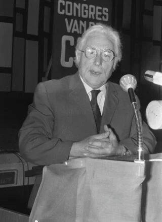 Paul de Groot op een CPN-partijcongres, 1972