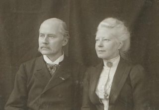 Jacques van Marken en zijn echtgenote Agneta, 1890