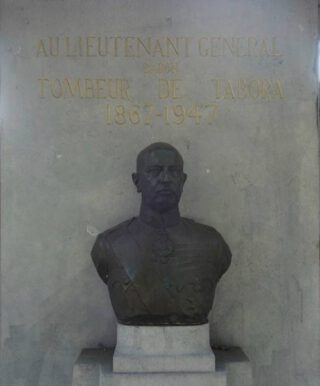 Buste van Charles Tombeur in Sint-Gillis