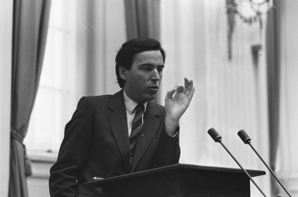 Minister L.C. Brinkman in de Tweede Kamer, 1986 