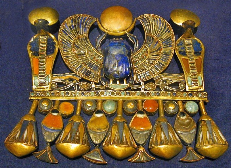 Grafgiften - Gouden hanger uit het graf van Toutanchamon