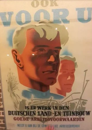  Affiche van het GAB – te zien in Fort Kijkduin te Den Helder