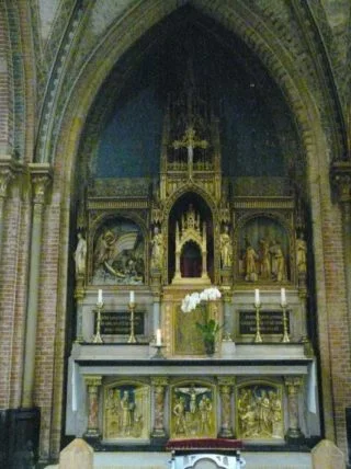 Heilig bloedaltaar in de Sint-Laurenskerk te Alkmaar