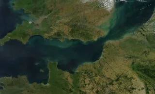 Satellietfoto van het Kanaal