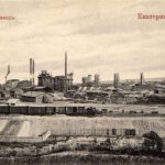 De in 1885-1887 gebouwde Brjansk-fabriek bij Jekaterinoslav, een staalfabriek die grotendeels in Belgisch-Franse handen was.