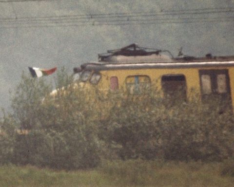 Treinkaping De Punt - Wapperende RMS-vlag, 1977