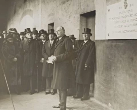 Minister John Loudon tijdens een toespraak in 1931