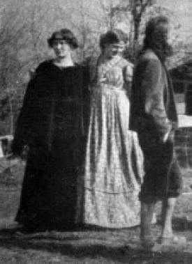 Ida Hofmann-Oedenkoven, Lotte Hattemer, Henri Oedenkoven; drie van de oprichters van Monte Verità