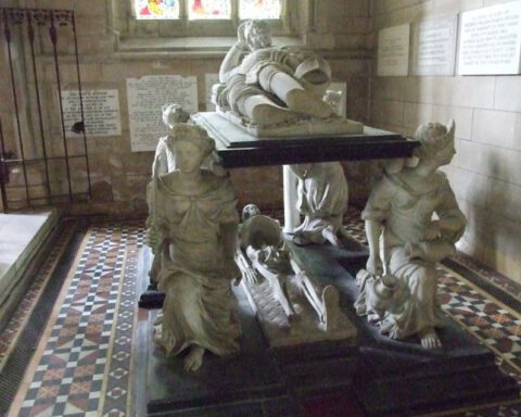 De vier kardinale deugden verbeeld op de tombe van Sir John Hotham