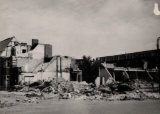 Euterpestraat na het Engelse bombardement van 26 november 1944