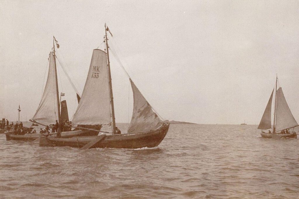 Zeilschepen op de Zuiderzee. ca. 1890