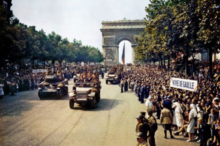 Overwinningsparade in Parijs, 26 augustus 1944