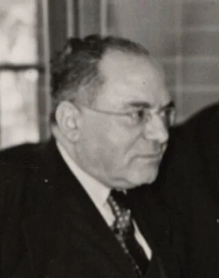 Notaris Arnold van den Bergh in 1947