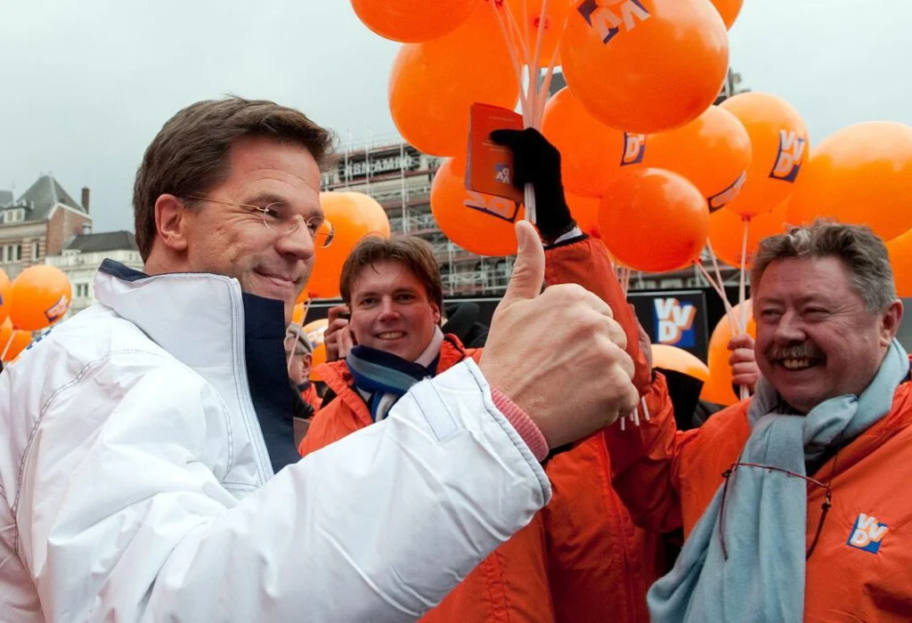Mark Rutte voert campagne in Amsterdam voor de Tweede Kamerverkiezingen van 2010