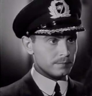 Officier Petersen - Still uit de film Titanic uit 1943