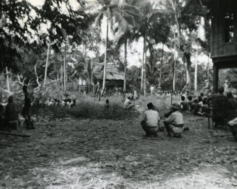Het Depot Speciale Troepen tijdens een actie in het dorp Salomoni (Zuid-Celebes), waarbij medio februari 1947 een aantal mannen werd doodgeschoten.