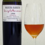 Glas en fles Madeira-wijn