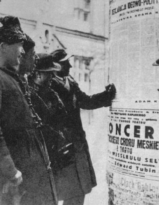 Programma van het Kamp van Nationale Eenheid (OZN) op een reclamezuil in Polen, 1937