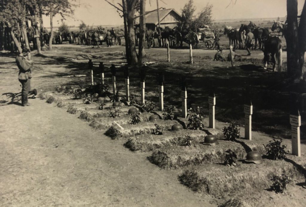 Duitse graven. Augustus 1941