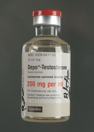 Een flesje met de anabole steroïde