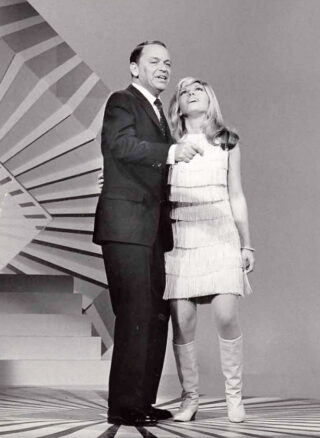 Frank Sinatra met zijn dochter Nancy in 1966