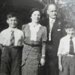Karel en Johanna Nihom met hun zonen Rolf en Harry, ca. 1936